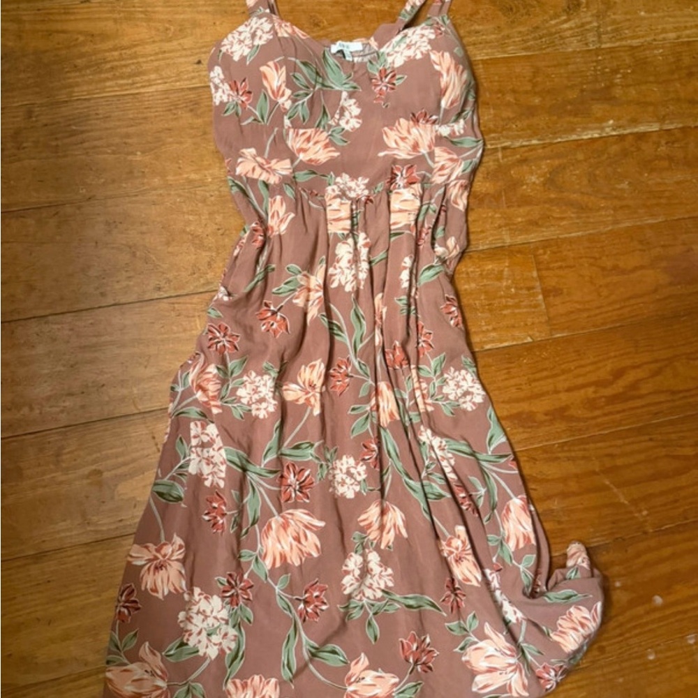 Floral Sleeveless Midi Dress in Dusty Rose